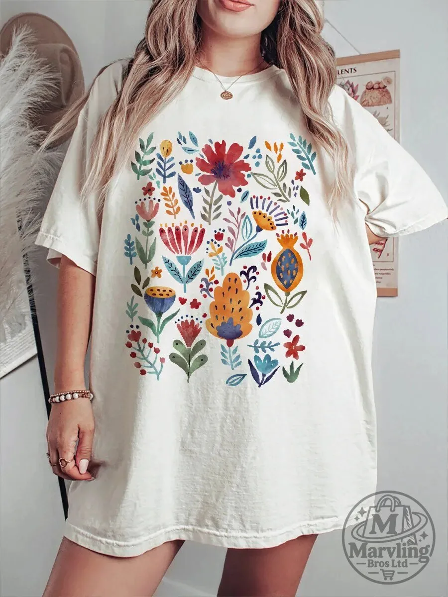 Vintage Wildflower Botanical Garden Floral Pattern Oversized T-Shirt